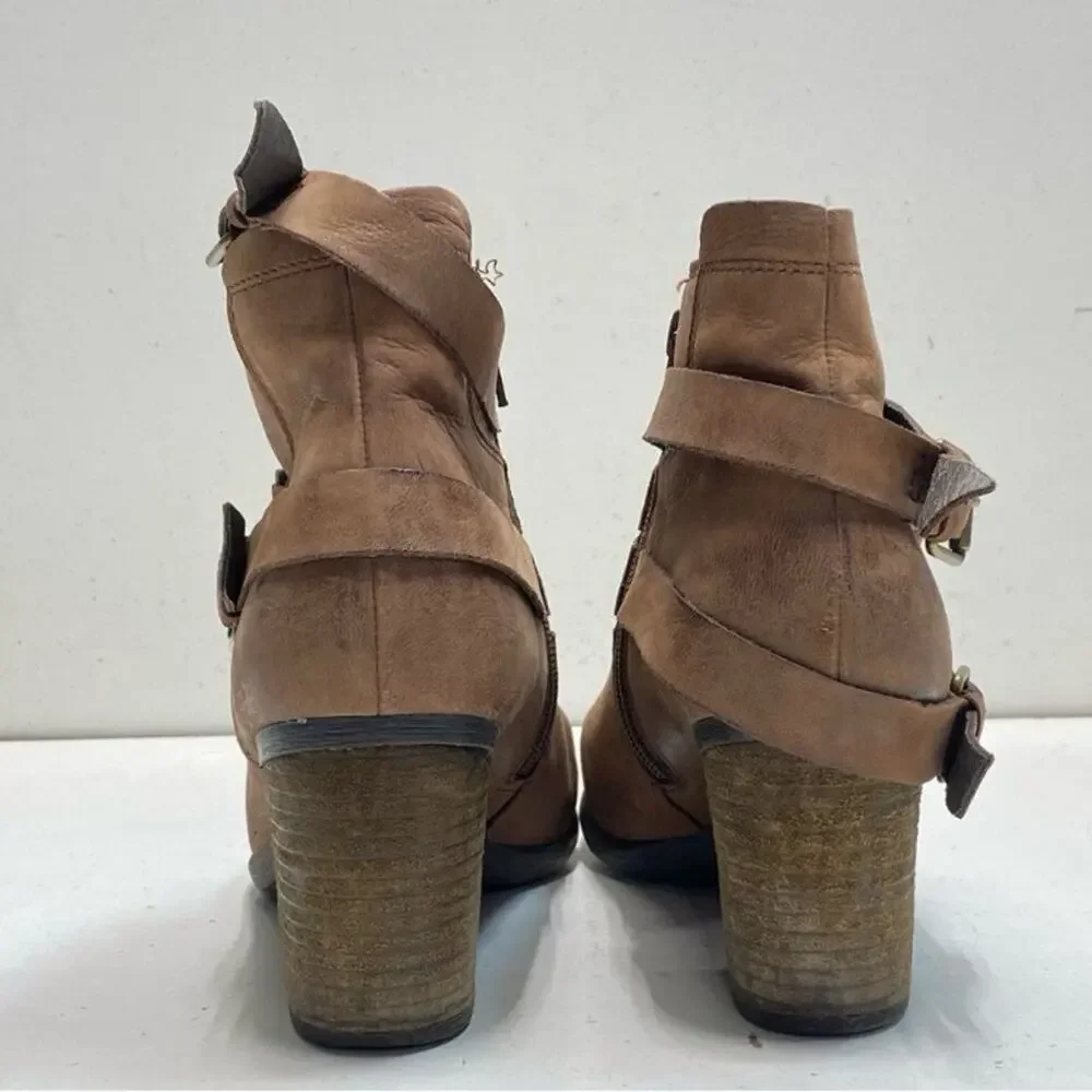 Josef Seibel 39 Brown Leather Ankle Booties